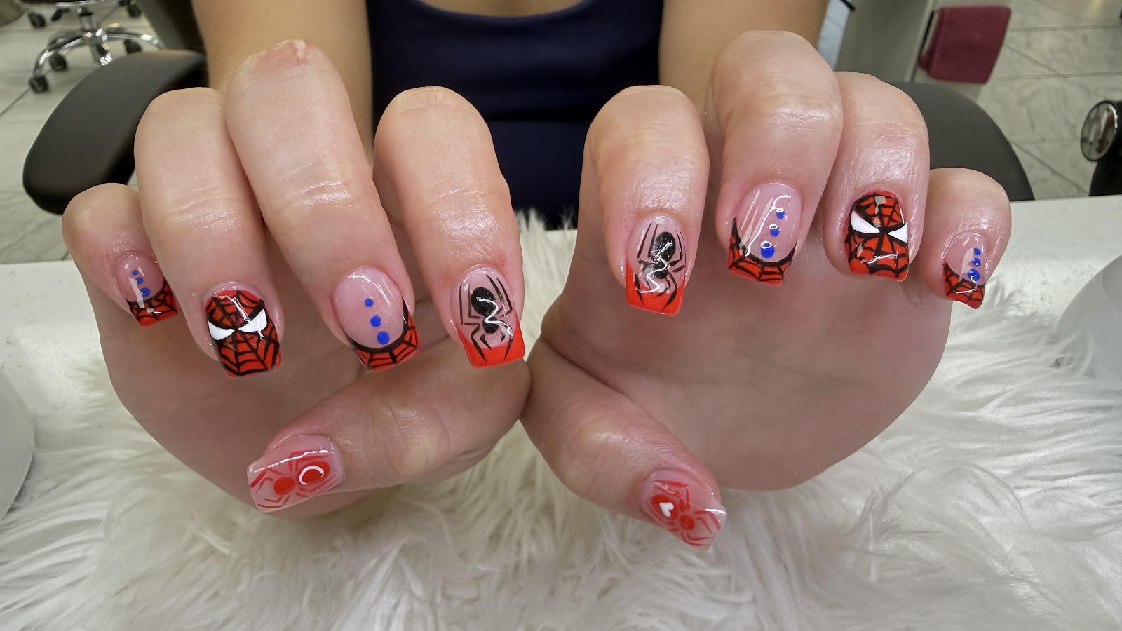 ModernNails918 logo